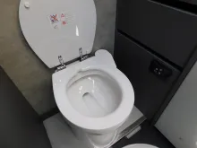 Fahrzeugbild Niesmann + Bischoff iSmove 6.9 E Festtank-Toilette, Gastank, Hubbett #20