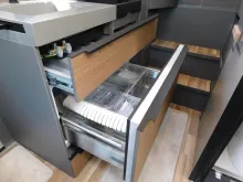 Fahrzeugbild Niesmann + Bischoff iSmove 6.9 E Festtank-Toilette, Gastank, Hubbett #23
