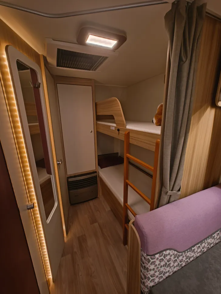 Fahrzeugbild Weinsberg CaraTwo 500 QDK Sehr guter Zustand! #5