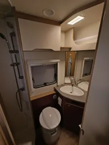 Fahrzeugbild Weinsberg CaraTwo 500 QDK Sehr guter Zustand! #7