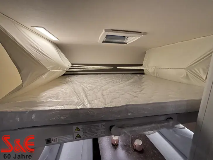 Fahrzeugbild Bürstner B66 520 TL Plus #12