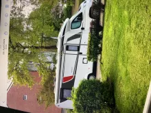 Fahrzeugbild Bürstner Lyseo T 744 Sehr gepflegtes Fahr #1