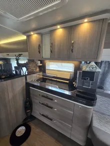 Fahrzeugbild Hobby Prestige 720 KWFU Top Zustand #4