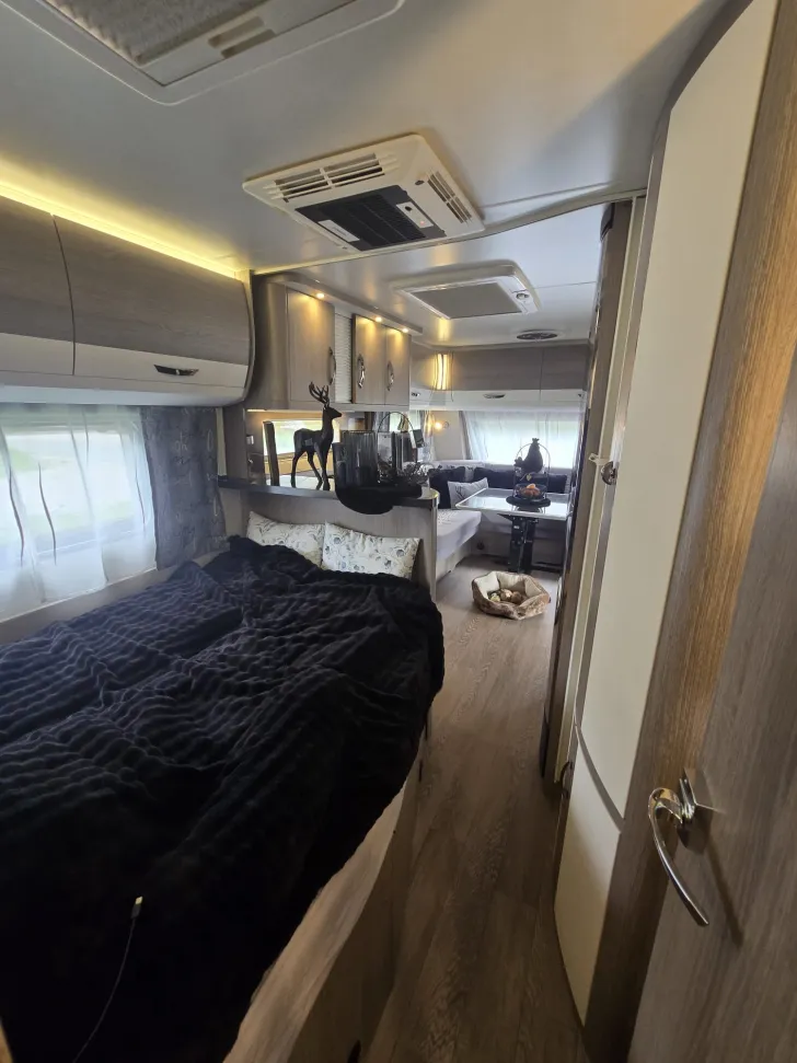 Fahrzeugbild Hobby Prestige 720 KWFU Top Zustand #7