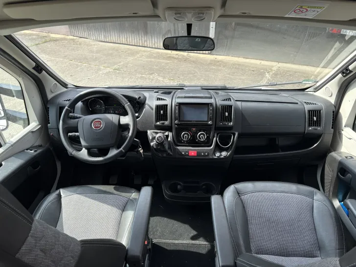Fahrzeugbild Adria Matrix Plus 670 SL Sehr gut gepflegt mi #5