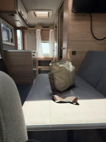 Fahrzeugbild Weinsberg X-CURSION VAN 500 LT EDITION [PEPPER] fast Neuzustand #5