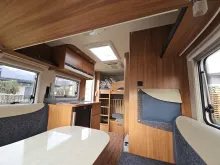 Fahrzeugbild Weinsberg CaraOne 400 LK sehr gut gepflegt #4