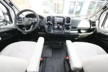 Fahrzeugbild Knaus L!VE WAVE 650 MEG Black Selection #9