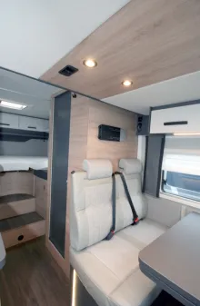 Fahrzeugbild Knaus L!VE WAVE 650 MEG Black Selection #13