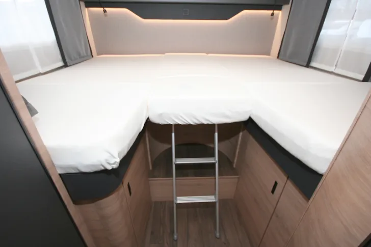 Fahrzeugbild Knaus L!VE WAVE 650 MEG Black Selection #19