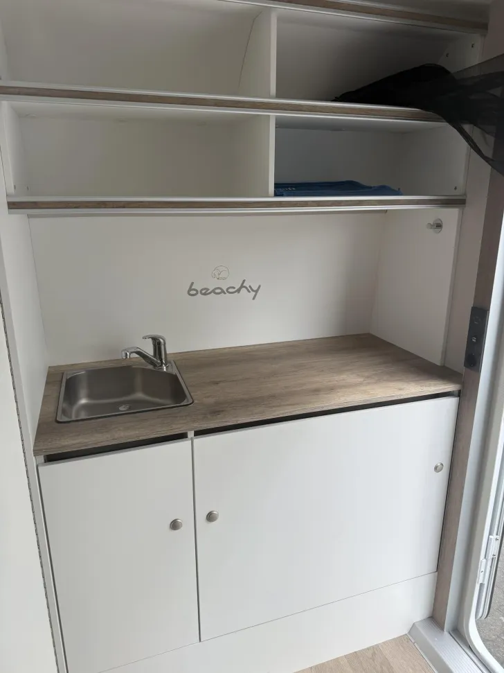 Fahrzeugbild Hobby Beachy 420 #9