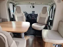 Fahrzeugbild Dethleffs Advantage T 7051 EB Hubstützenanlage #11