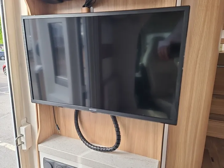 Fahrzeugbild Dethleffs Advantage T 7051 EB Hubstützenanlage #24