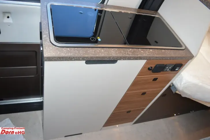 Fahrzeugbild Bürstner Habiton HM 6.0 Anhängelast 3,5Tonnen #9
