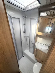 Fahrzeugbild LMC Cruiser 70 V643 V646 70 Jahre #12