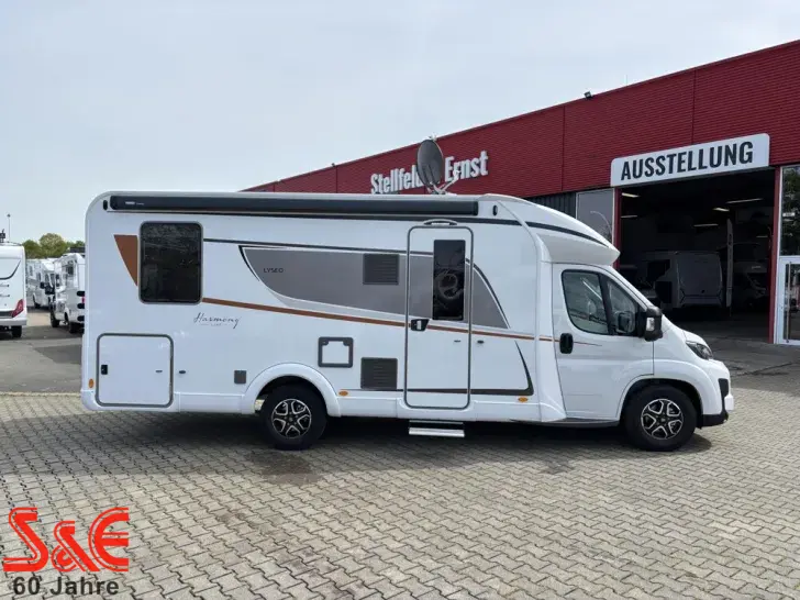 Fahrzeugbild Bürstner Lyseo TD 744 #1