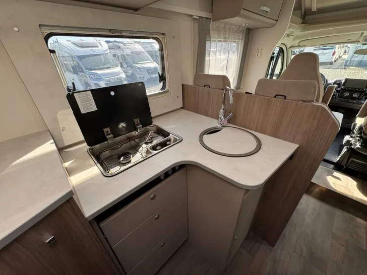 Fahrzeugbild Carado T 338 #15