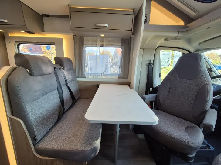 Fahrzeugbild Carado T328 pro+ *LTE-Paket*Hubbett*LED*Bettenumbau* #15