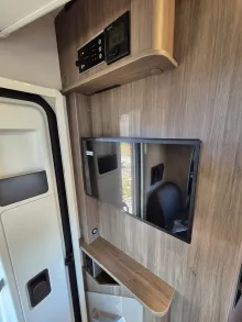 Fahrzeugbild Carado T328 pro+ *LTE-Paket*Hubbett*LED*Bettenumbau* #17