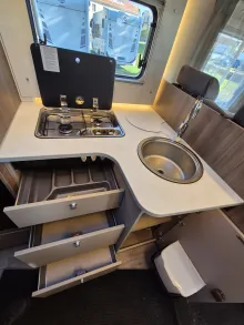 Fahrzeugbild Carado T328 pro+ *LTE-Paket*Hubbett*LED*Bettenumbau* #19