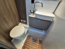 Fahrzeugbild Carado T328 pro+ *LTE-Paket*Hubbett*LED*Bettenumbau* #24