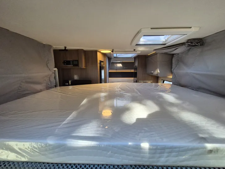 Fahrzeugbild Carado T328 pro+ *LTE-Paket*Hubbett*LED*Bettenumbau* #33