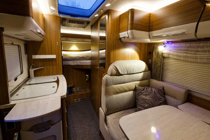 Grundriss Nacht Hymer B-Klasse DL 504 Sehr gepflegt, ALDE
