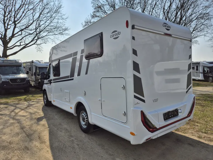 Fahrzeugbild Carado V337 *140 PS Automatik*Holzrost* #6