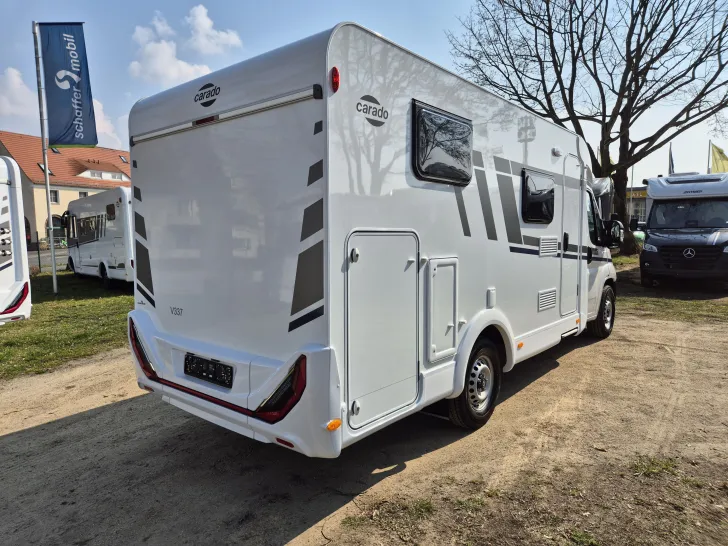 Fahrzeugbild Carado V337 *140 PS Automatik*Holzrost* #7