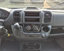 Fahrzeugbild Carado V337 *140 PS Automatik*Holzrost* #12