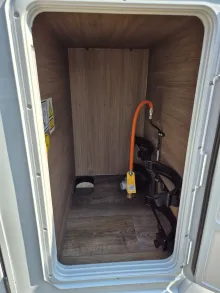 Fahrzeugbild Carado V337 *140 PS Automatik*Holzrost* #38