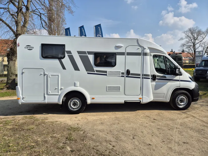 Fahrzeugbild Carado V337 *140 PS Automatik*Holzrost* #45