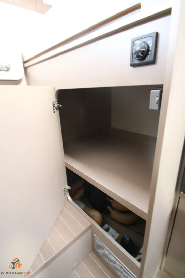 Fahrzeugbild Etrusco T 7300 SB #24