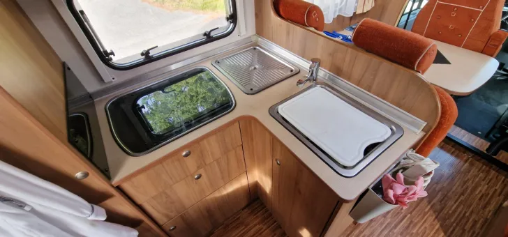 Fahrzeugbild Bürstner Nexxo T 660 sehr gepflegt, Nicht #5