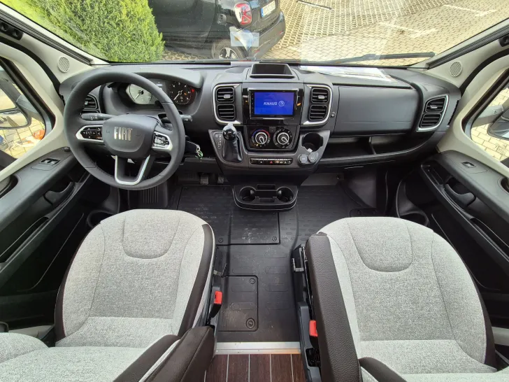 Fahrzeugbild Knaus SKY TI 650 MEG *Automatik*TV/LTE*Metallic #9