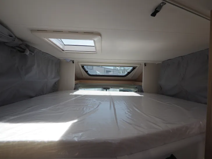 Fahrzeugbild Sunlight TS 67, Markise & Radtr., Hubbett, 5. Sitzplatz #12