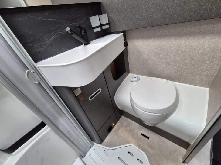 Fahrzeugbild Hymer ML-T 580 Xperience *Premium*MB*170PS*GFK* #24