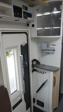 Fahrzeugbild Frankia F-Line I 740 GD Hubstützen/Top gepflegt #10