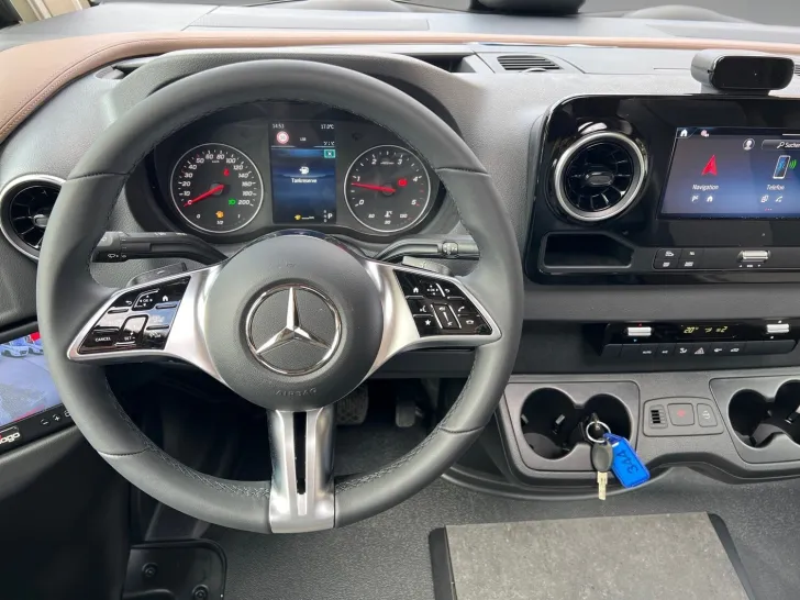 Fahrzeugbild Carthago chic c-line I 4.9 LE L Mercedes (344) #10