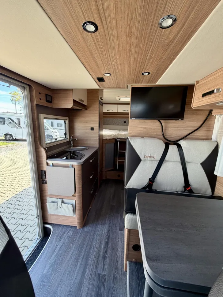 Fahrzeugbild Weinsberg CaraSuite EDITION SPICY 650 MEG CaraSuite #6