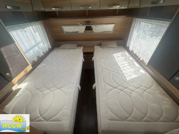 Betten Hymer Eriba Exciting 471 inkl. Mover XT
