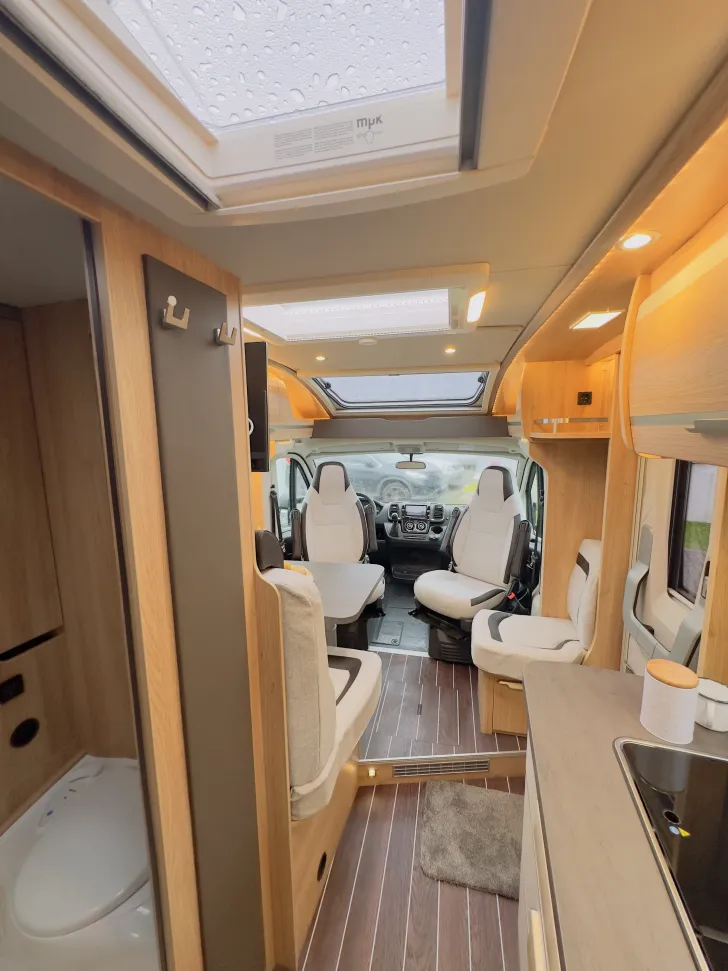 Fahrzeugbild Knaus Sky TI 650 MEG IC-Line Mietfahrzeug Verfügbar 11.2026 #8