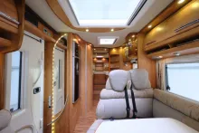 Fahrzeugbild Carthago Chic C-Line I 4.9LE/1.HAND/Einzelbetten+Hubbett #11