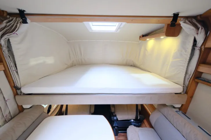 Fahrzeugbild Carthago Chic C-Line I 4.9LE/1.HAND/Einzelbetten+Hubbett #13