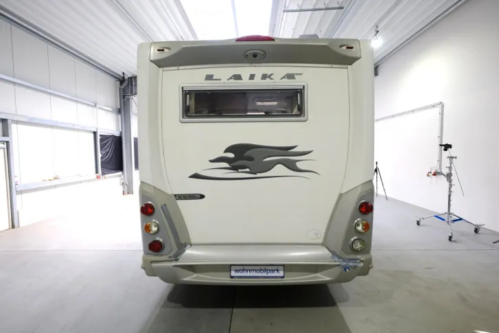 Fahrzeugbild Laika X 595 R/Festbett/Garage/Truma Umluftheizung #4
