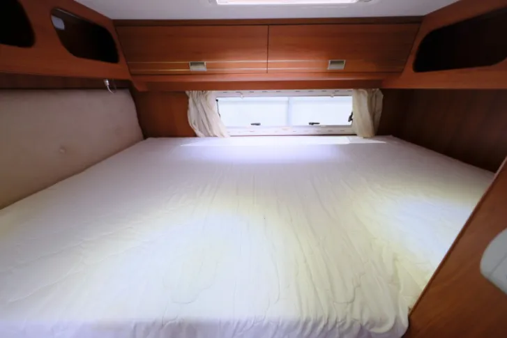Fahrzeugbild Laika X 595 R/Festbett/Garage/Truma Umluftheizung #10