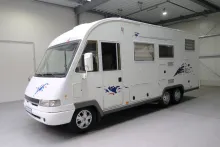 Fahrzeugbild Frankia I 700 / Festbett / Garage / Hubbett #3