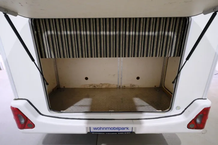 Fahrzeugbild Frankia I 700 / Festbett / Garage / Hubbett #5