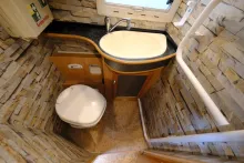 Fahrzeugbild Frankia I 700 / Festbett / Garage / Hubbett #15