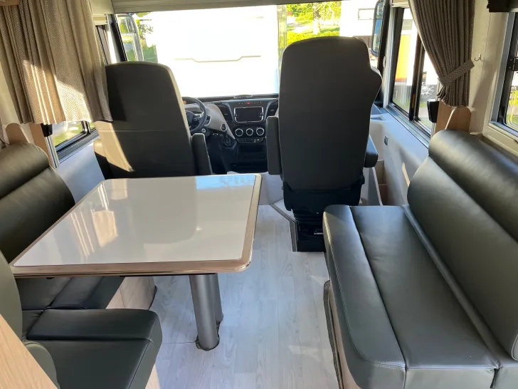 Fahrzeugbild Phoenix TOP-Liner Daily 8800 BMB Jetzt zum Messepreis kaufen #5